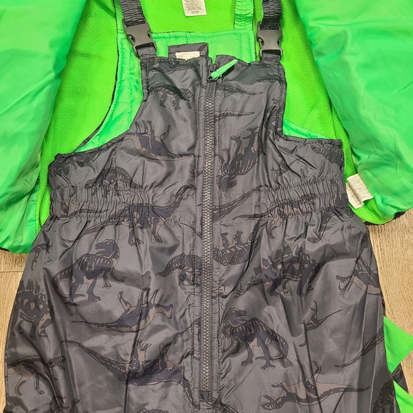 Snowsuit - Picture 2 of 6